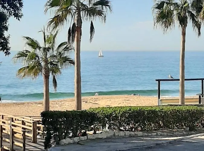 Front Beach - Quinta Da Barracuda 公寓 *